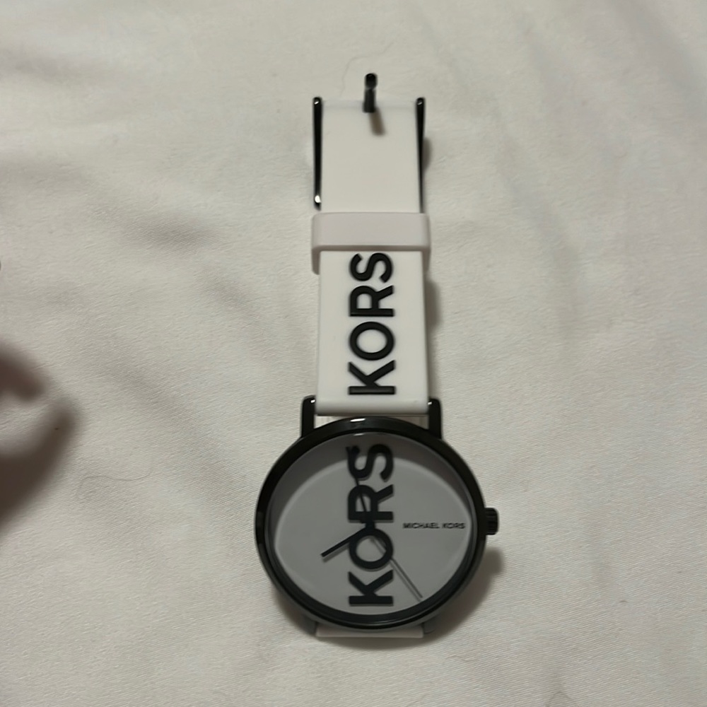 Michael Kors watch. Authentic!